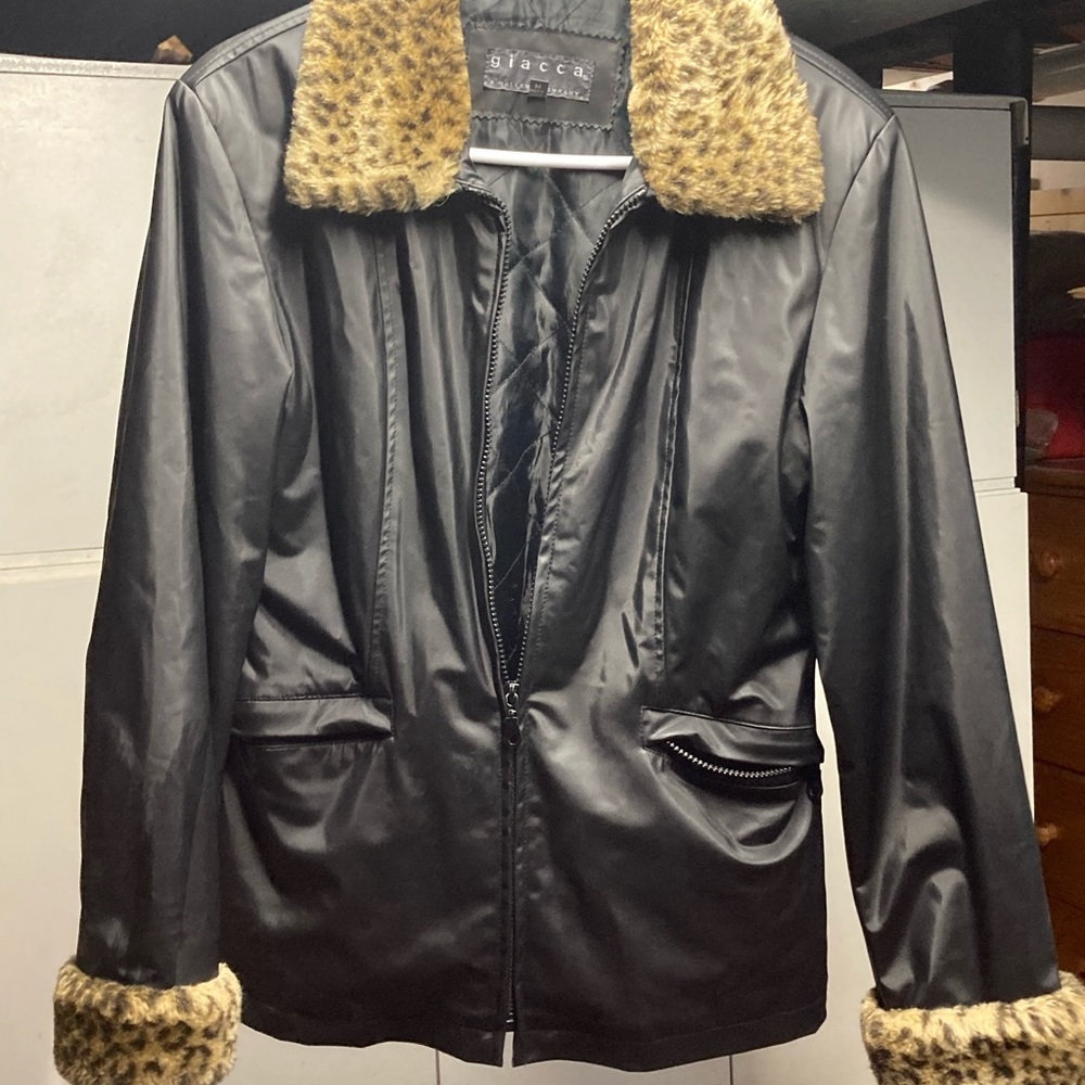 Women’s black jacket with fur